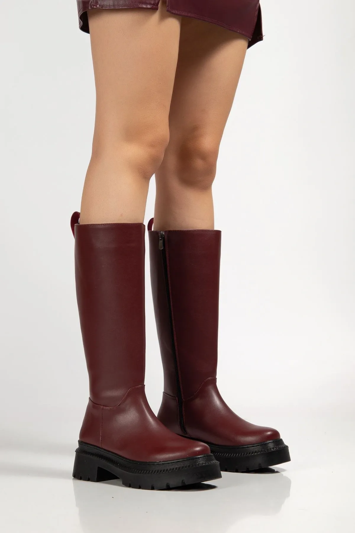 236-340 Bordo Fermuarlı Günlük Kadın Çizme