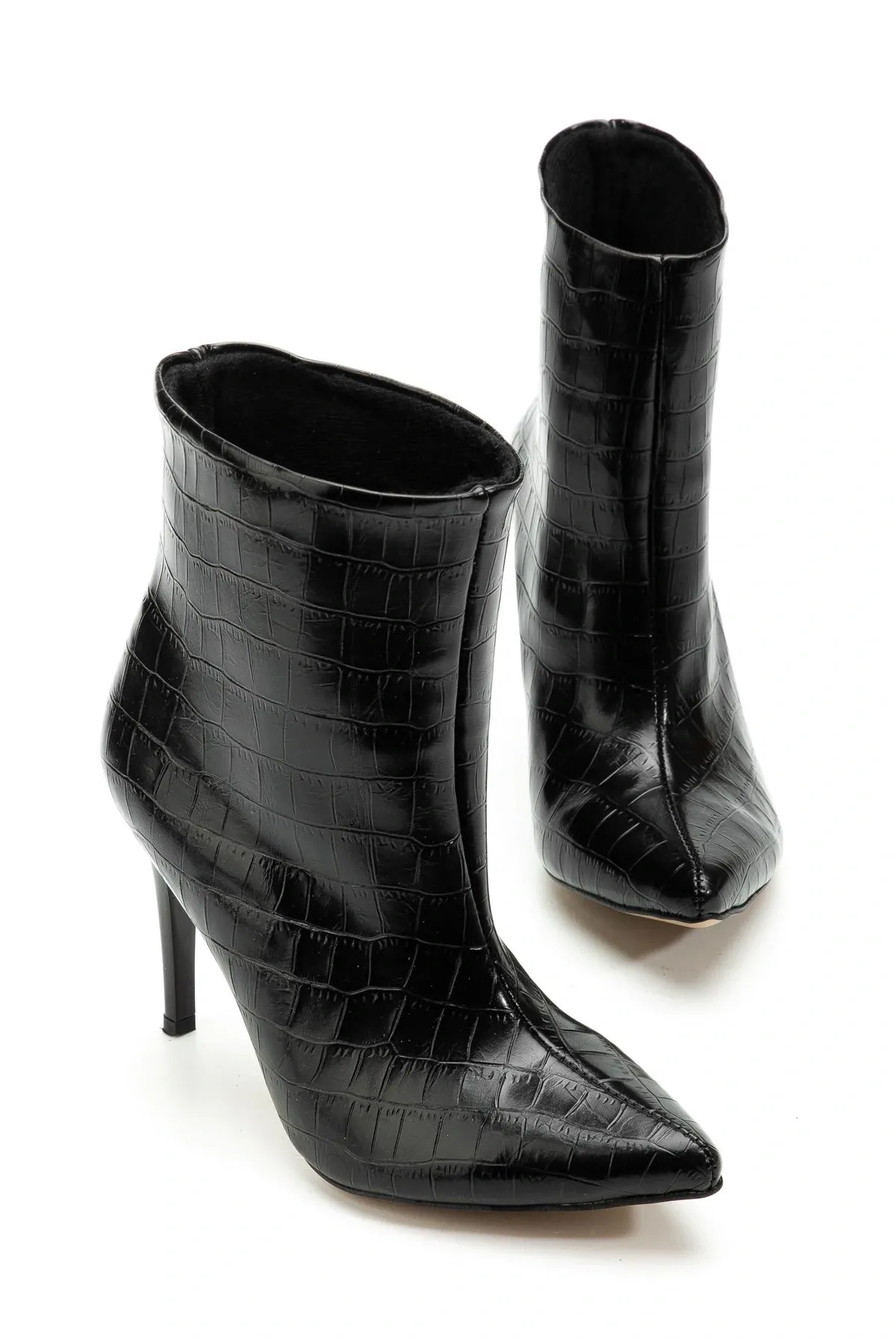 4803 Siyah Kroko Sivri Burun İnce Topuk Günlük Kadın Bot