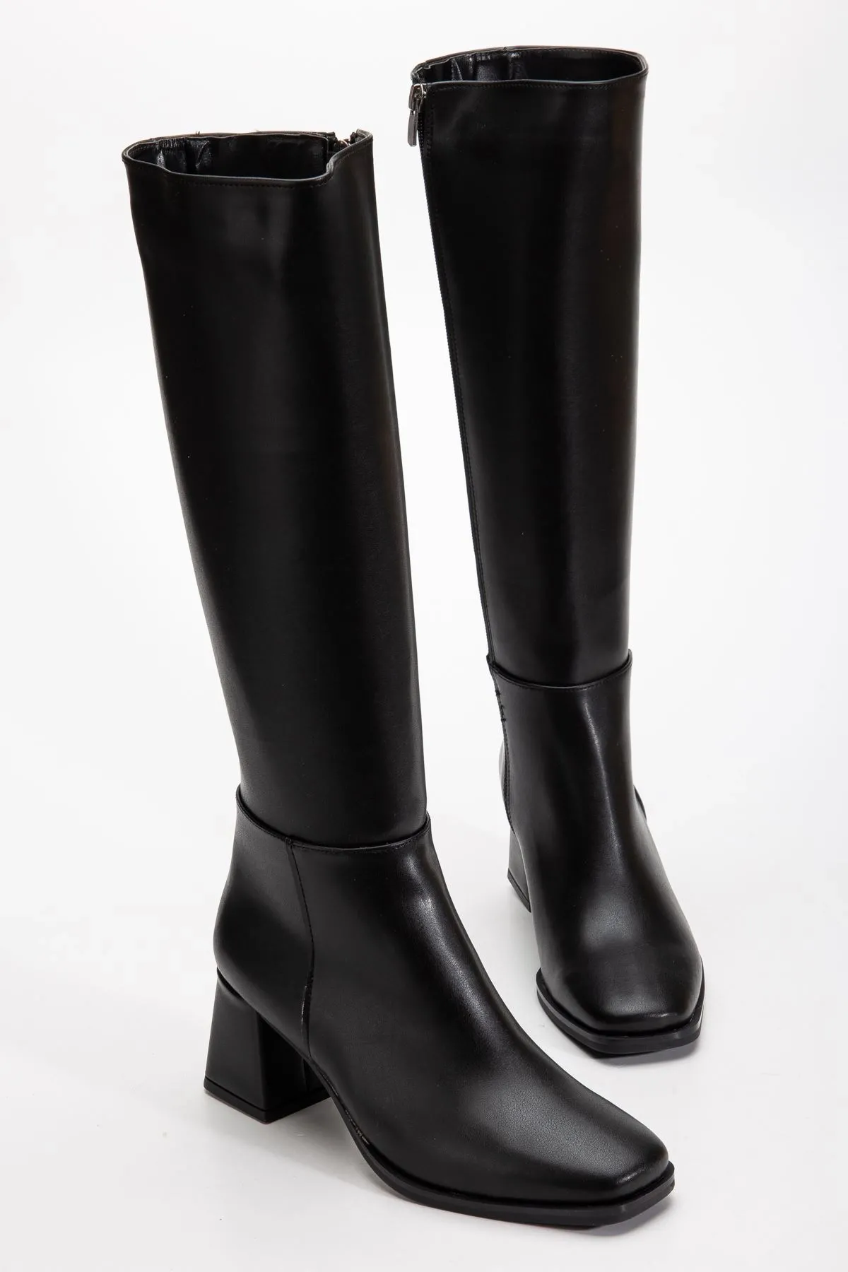 4804 Siyah Cilt Fermuarlı Günlük Bayan Çizme