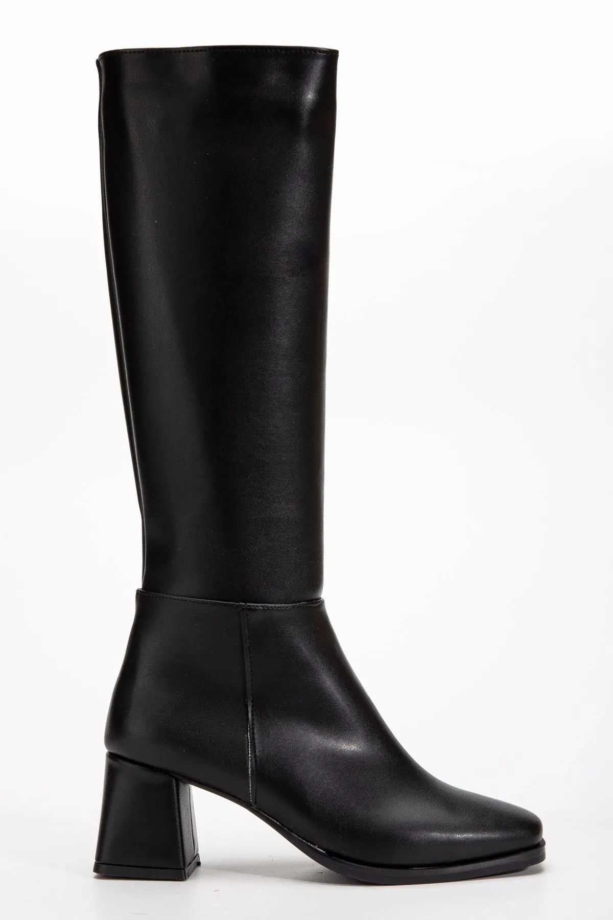 4804 Siyah Cilt Fermuarlı Günlük Bayan Çizme