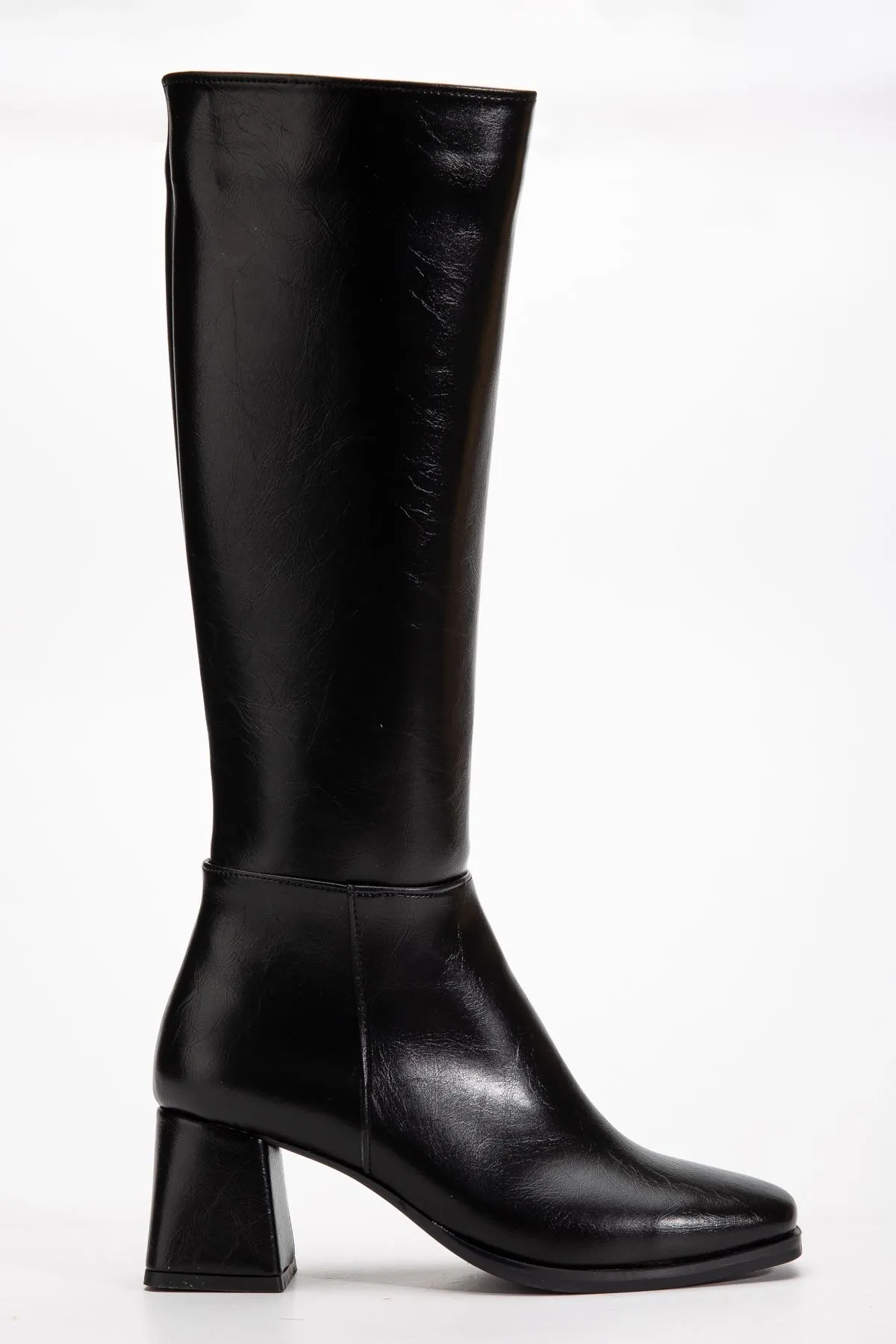 4804 Siyah Kırışık Fermuarlı Günlük Bayan Çizme