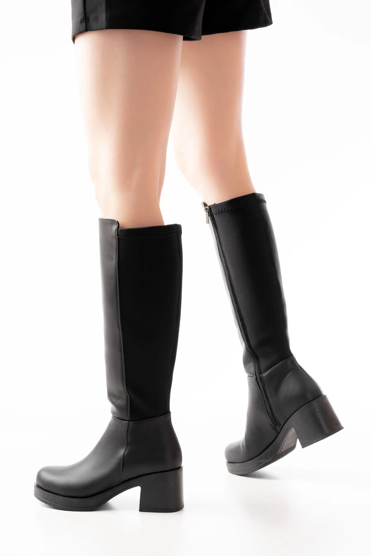 5109-3060 Siyah Topuklu Fermuarlı Günlük Kadın Çizme