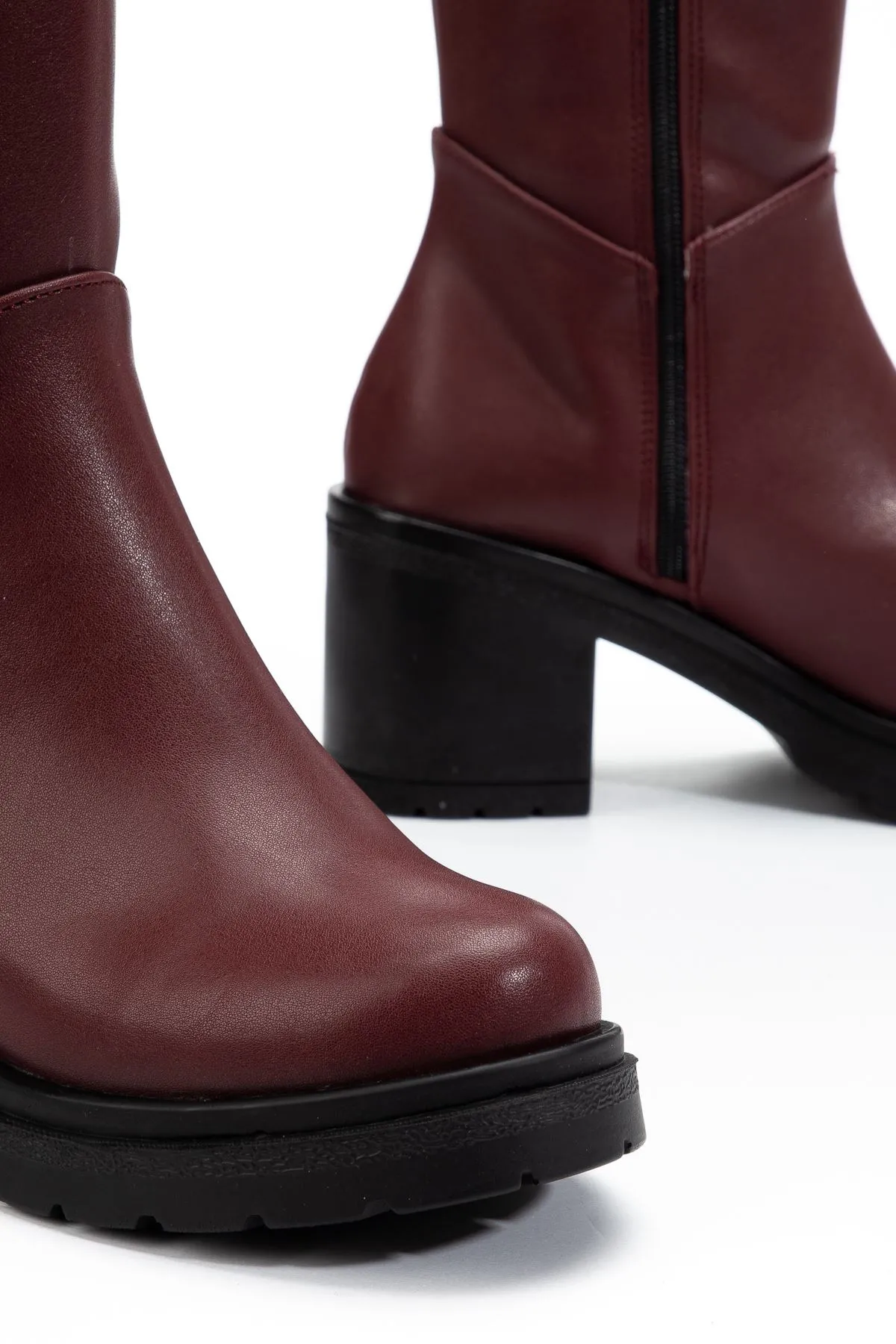 767-3013 Bordo Fermuarlı Günlük Kadın Çizme