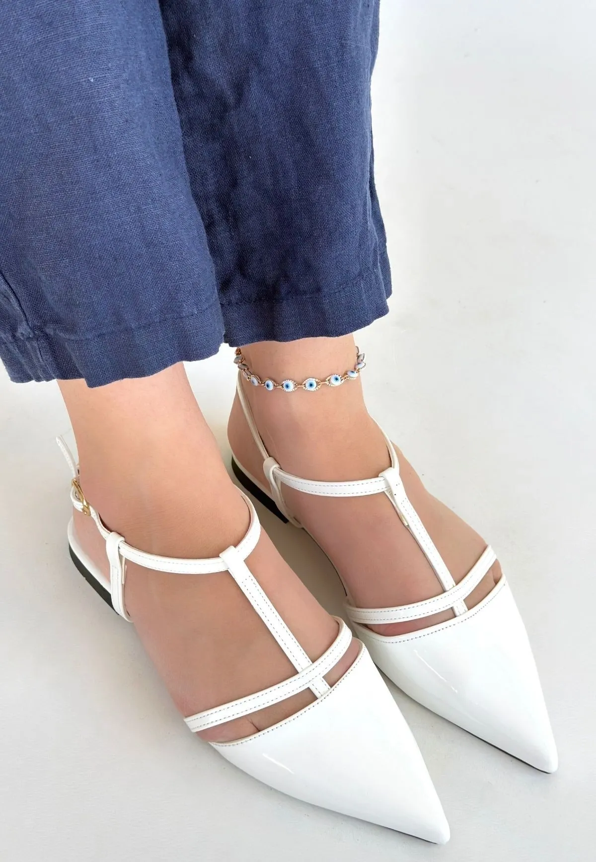 Canca Beyaz Rugan Babet Ayakkabı