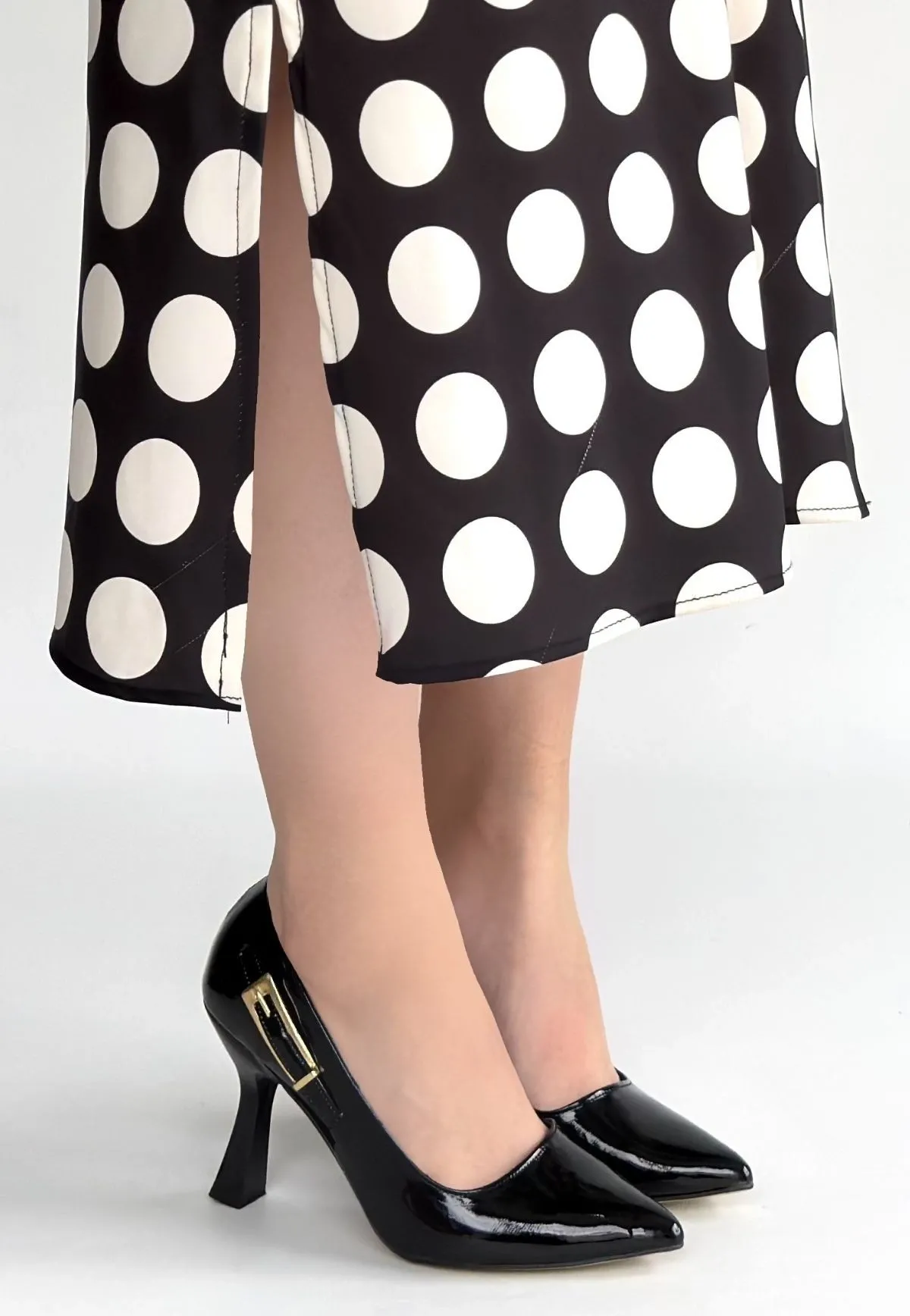 Cerin Siyah Rugan Topuklu Ayakkabı