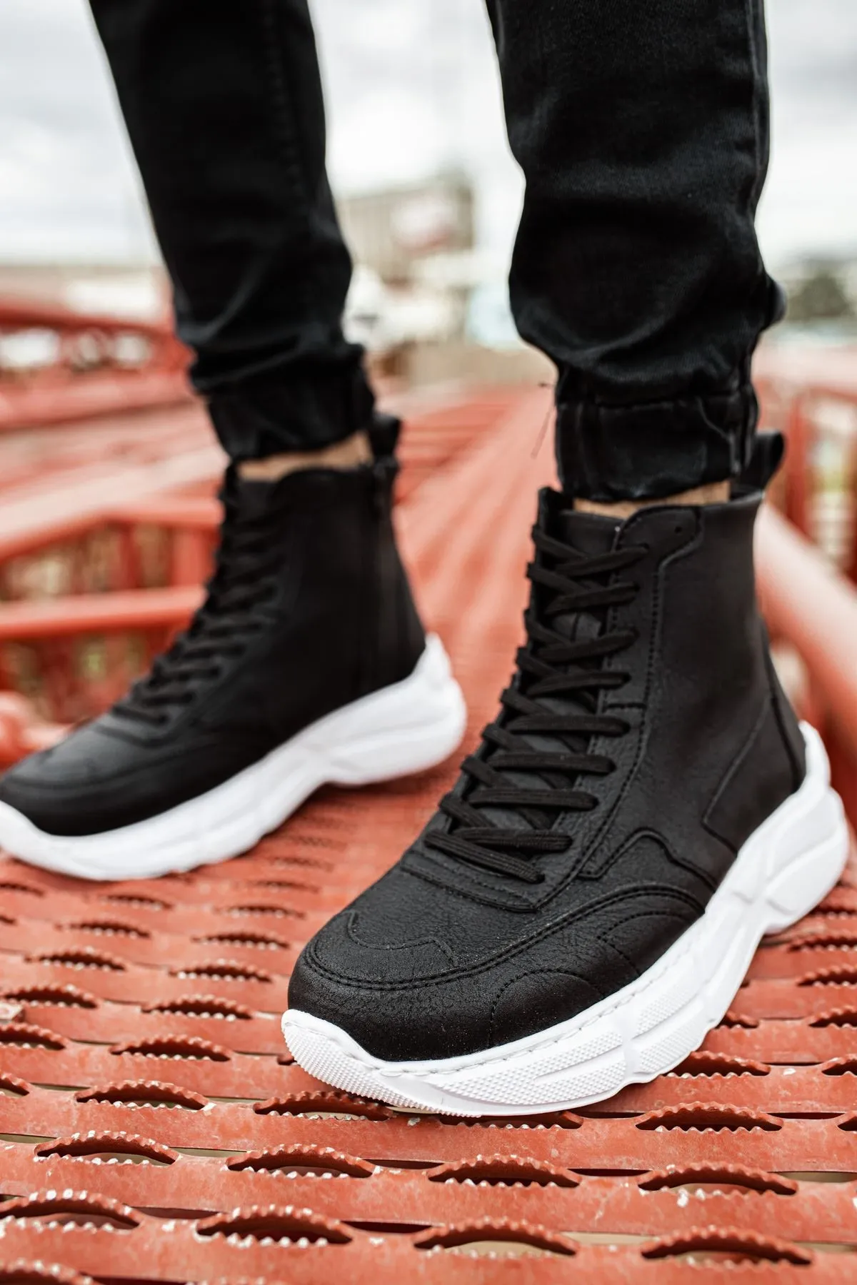 Ch077 - Bt Erkek Spor Bot Sıyah