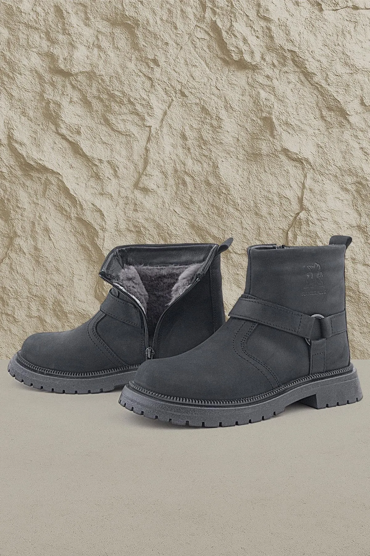 Gerçek Kürklü Hakiki Deri Siyah Nubuk Fermuarlı Çocuk Bot