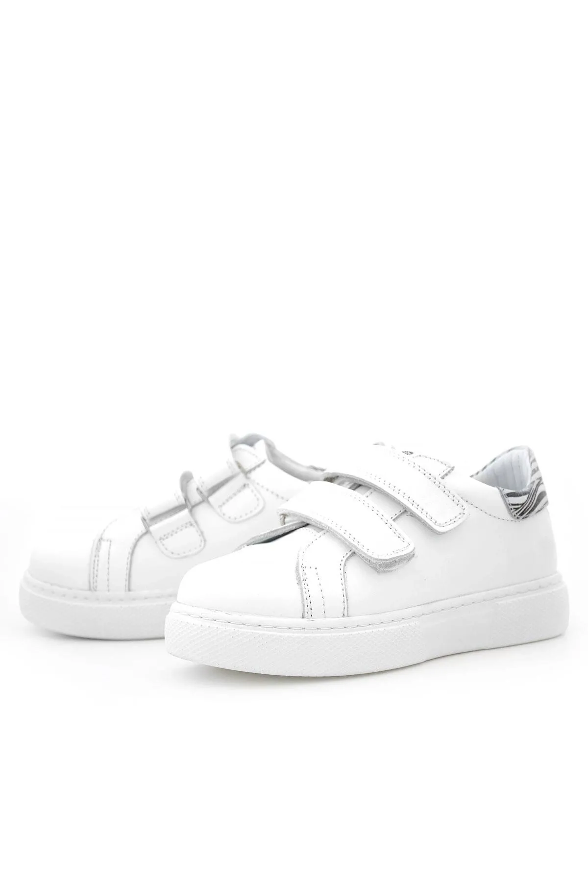 Hakiki Deri Beyaz Cırt Cırtlı Siyah Desenli Kız Çocuk Spor Ayakkabı