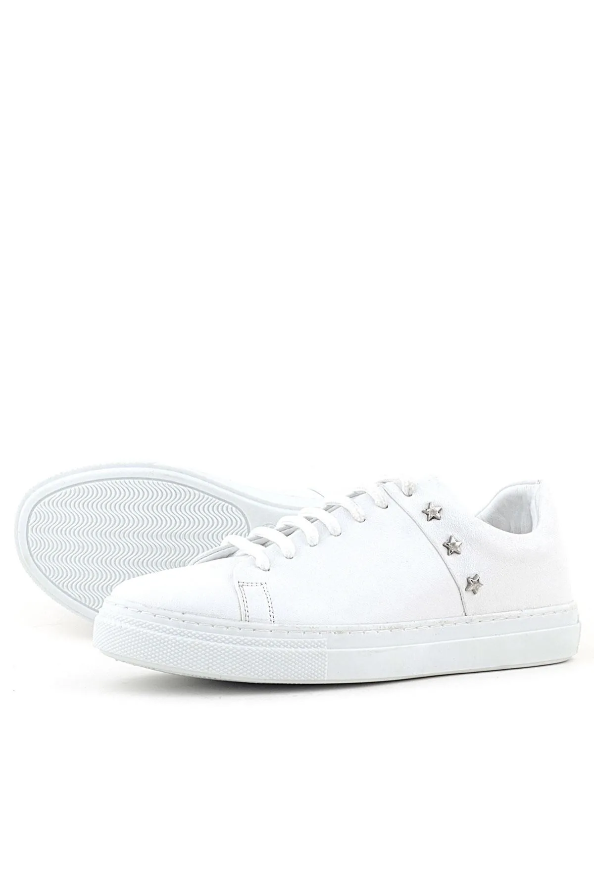Hakiki Deri Kadın Beyaz Bağcıklı Yıldızlı Sneaker Ayakkabı