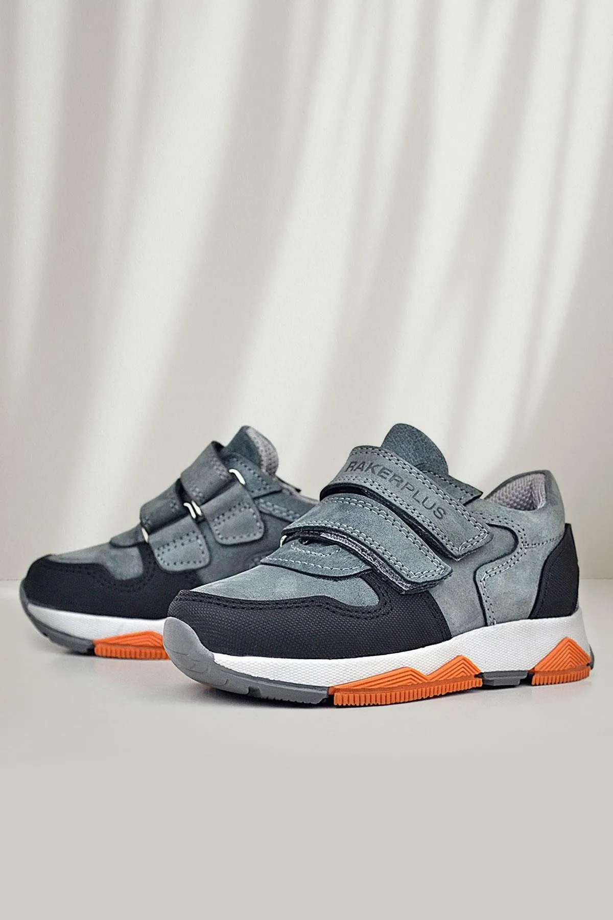 Hakiki Deri Koyu Gri Çocuk Cırtlı Sneakers Spor Ayakkabı