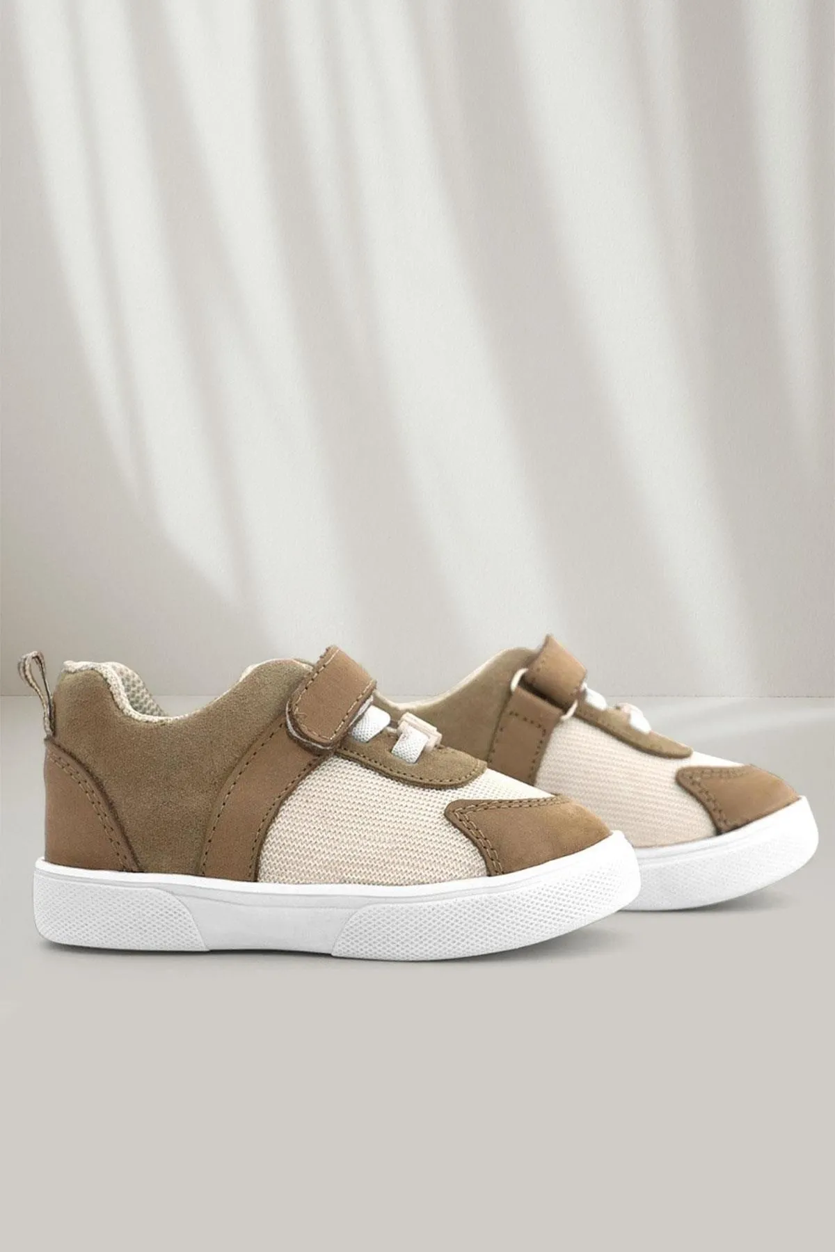 Hakiki Deri Krem Kum Rengi Cırtlı Bebek Ayakkabı