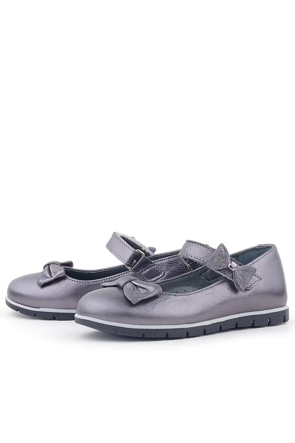 Hakiki Deri Platin Kurdele Detaylı Cırtlı Kız Çocuk Babet Ayakkabı