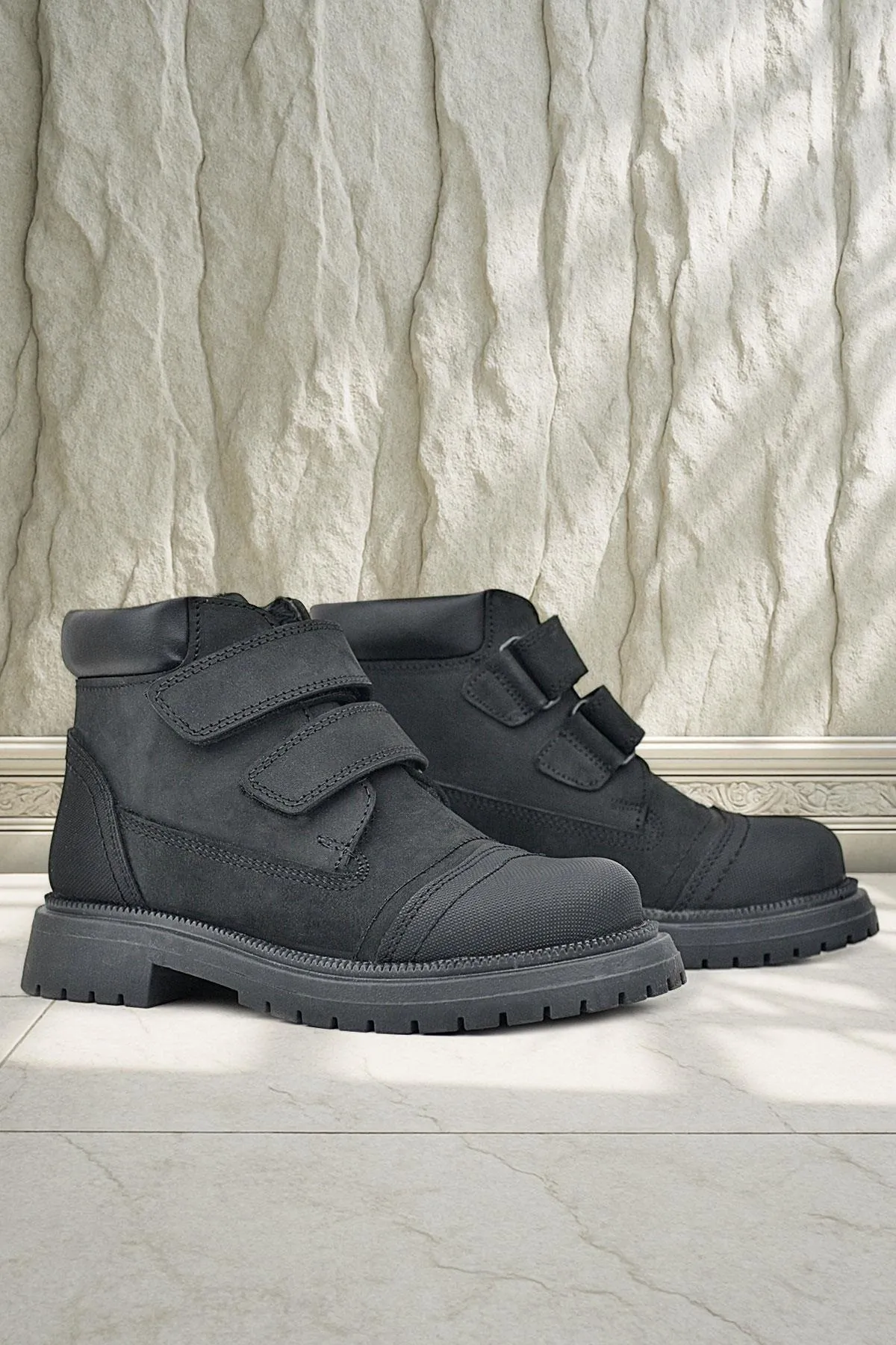 Hakiki Deri Siyah Nubuk Cırt Cırtlı Erkek Çocuk Bot