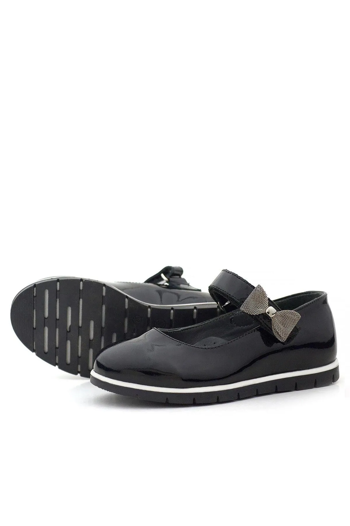 Hakiki Deri Siyah Rugan Kurdele Detaylı Kız Çocuk Babet