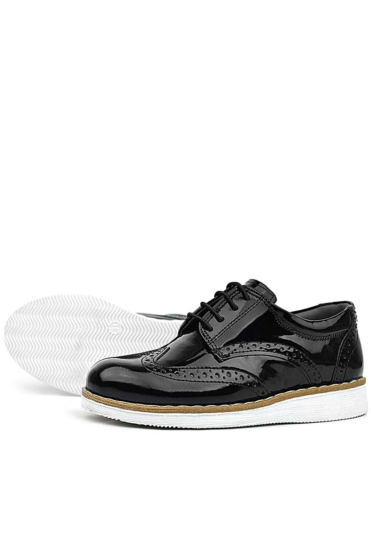 Hidra Siyah Rugan Beyaz Tabanlı Bağcıklı Erkek Çocuk Klasik Ayakkabı