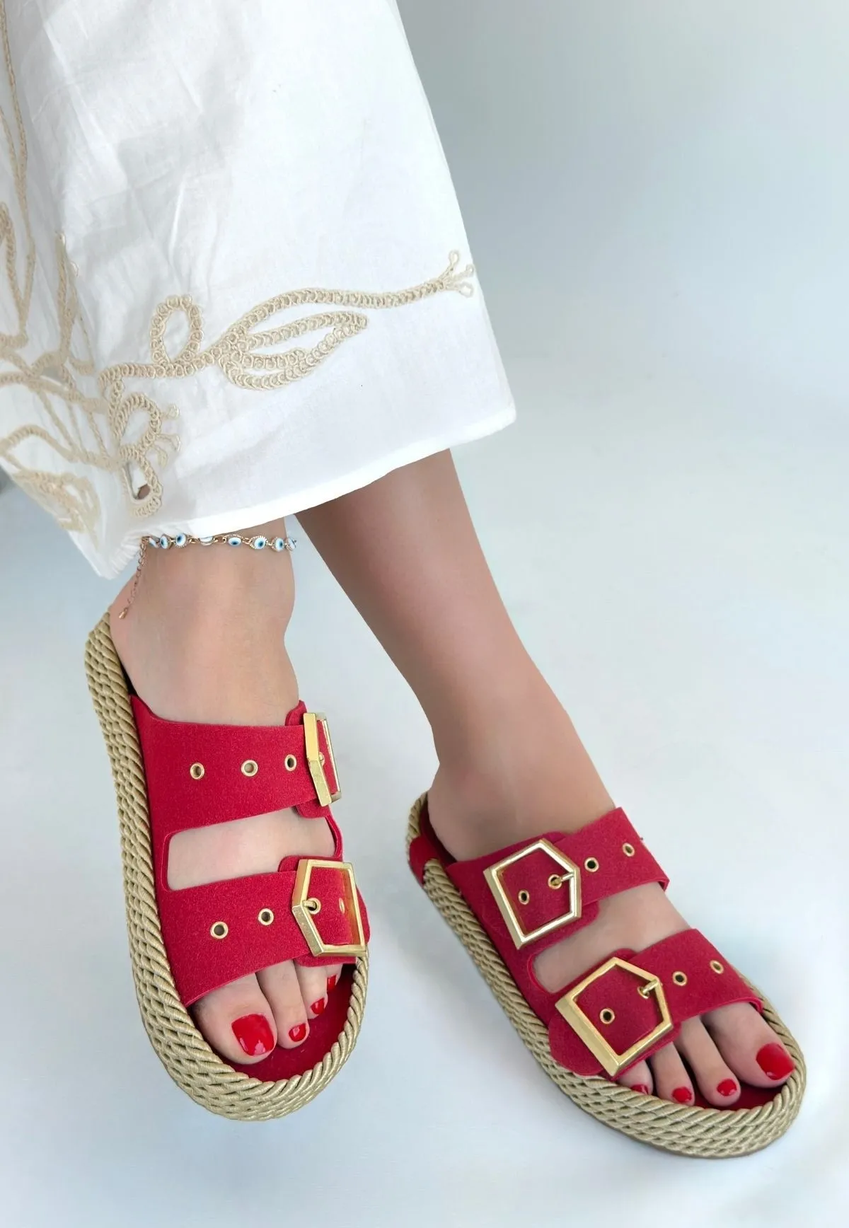 İces Kırmızı Nubuk Terlik