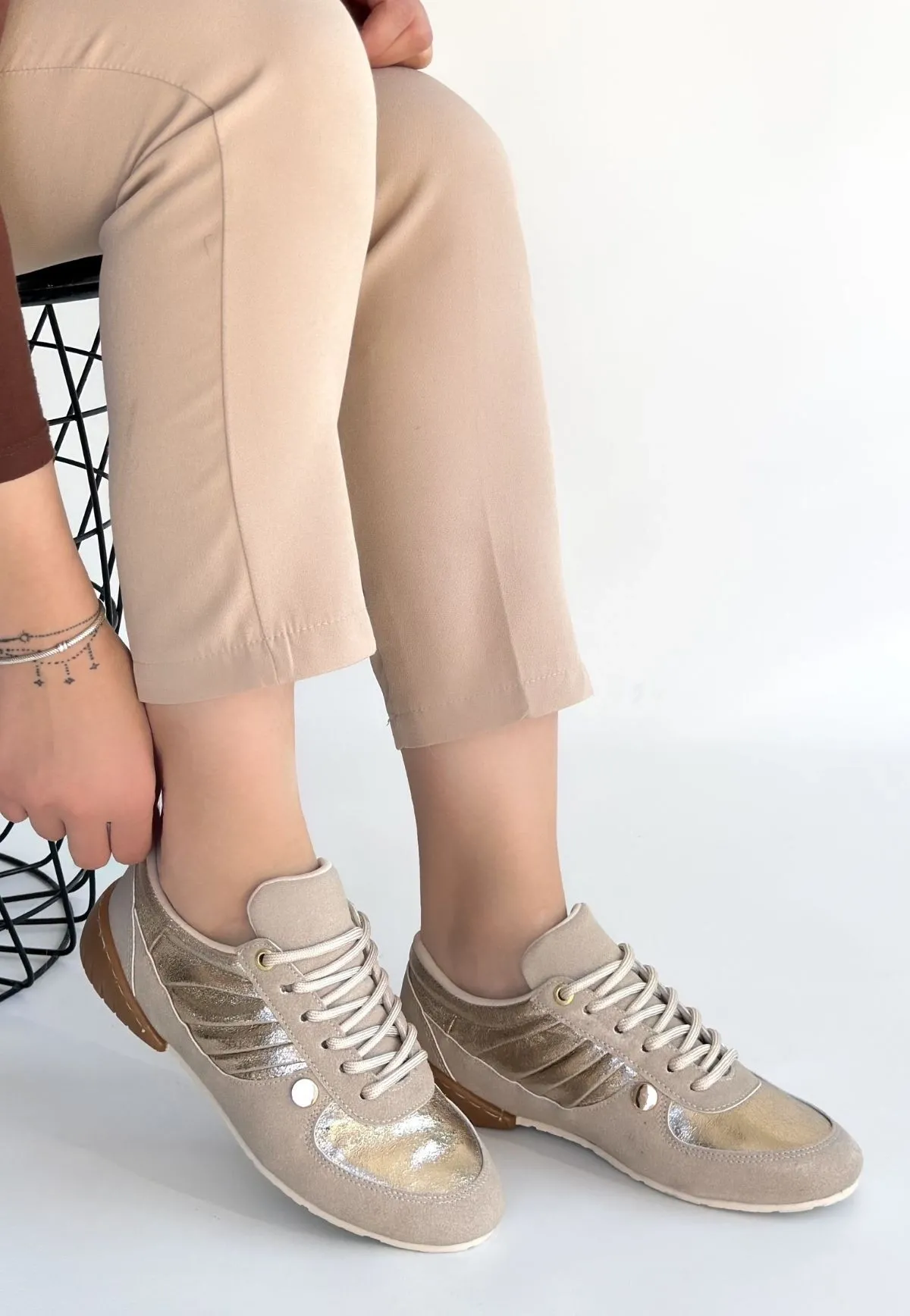 Jawen Bej Nubuk Gold Detaylı Spor Ayakkabı