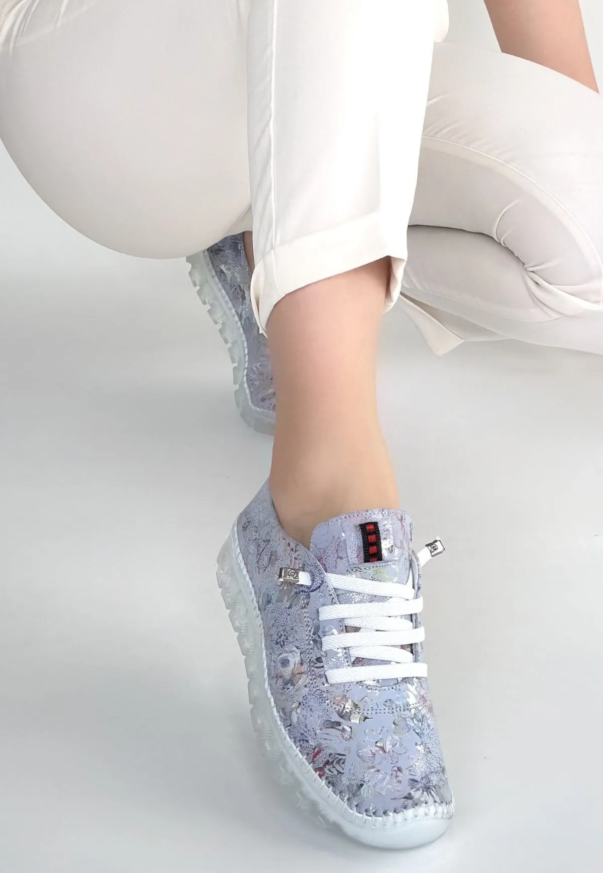 Kinte Lila Desenli Deri Bağcıklı Spor Ayakkabı