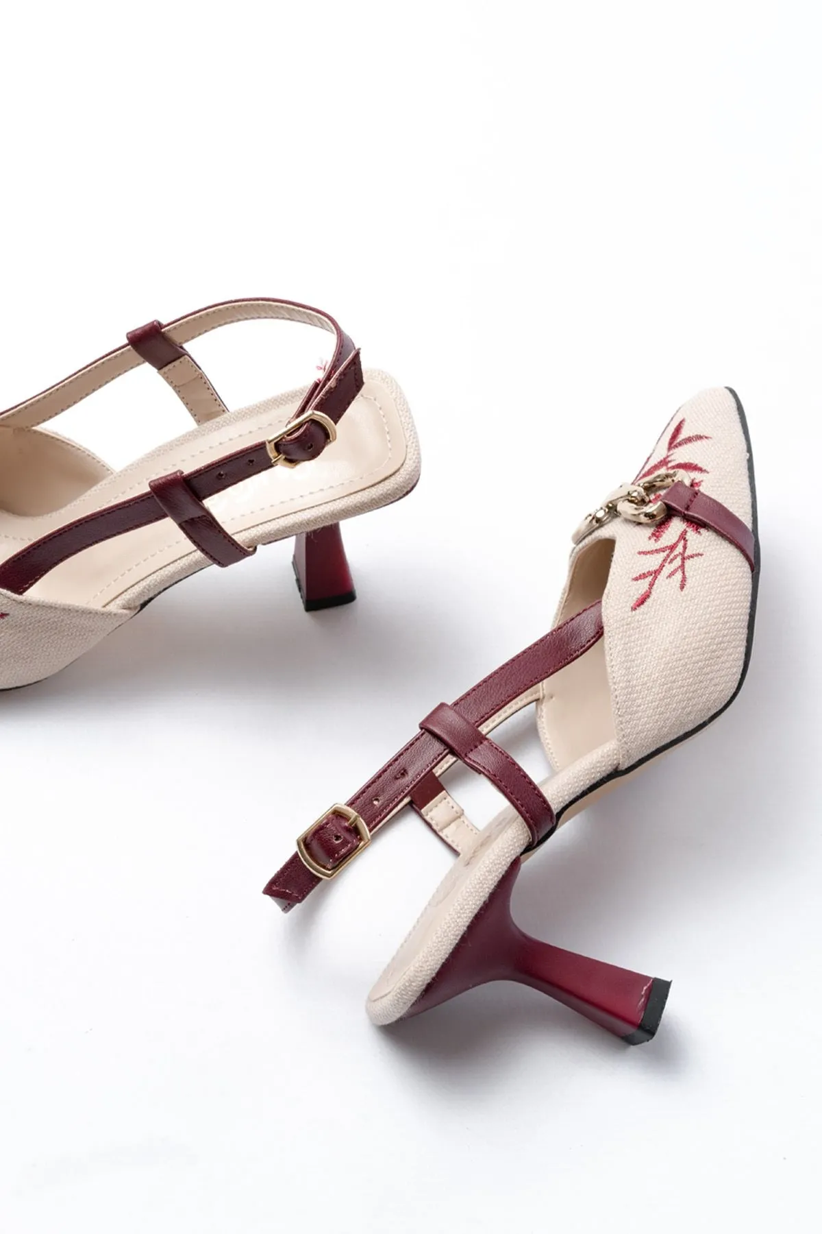 K-250 Bordo Keten Günlük Arkası Açık Tokalı Topuklu Kadın Ayakkabı