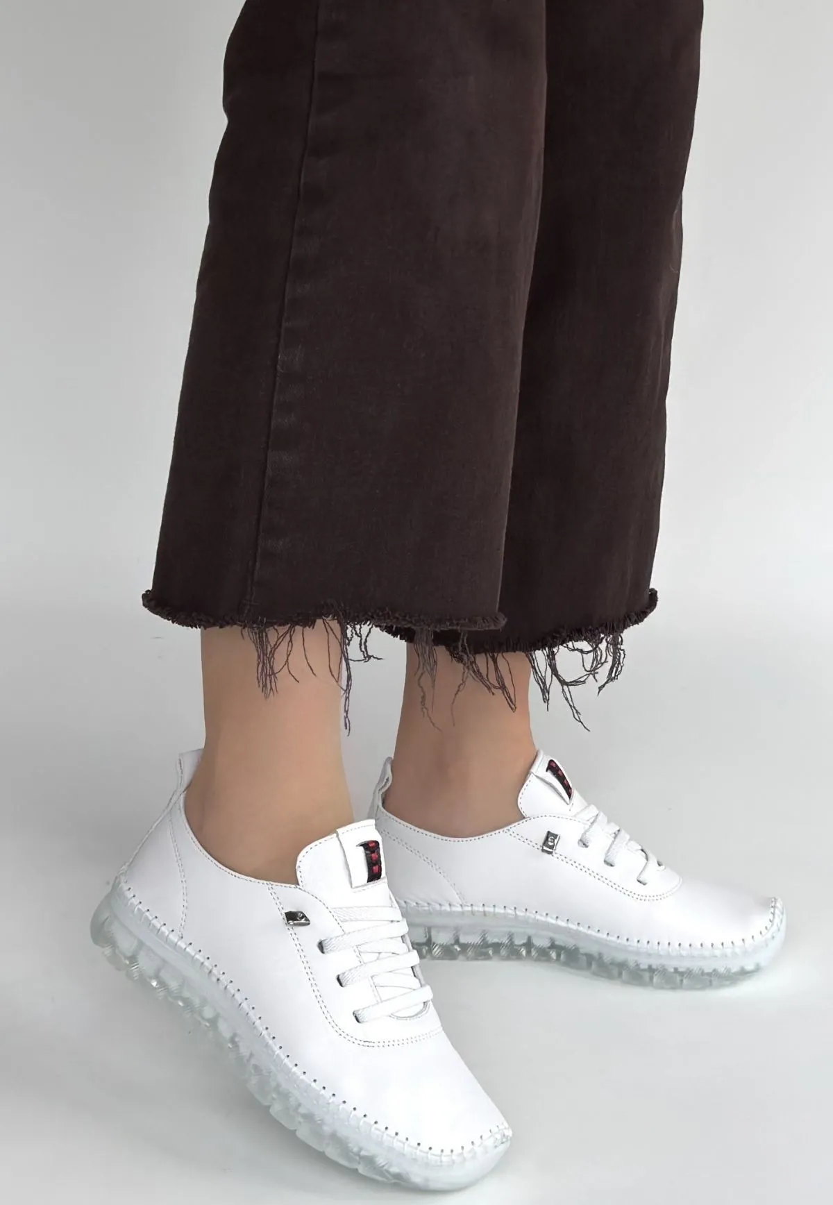 Kitta Beyaz Deri Bağcıklı Spor Ayakkabı