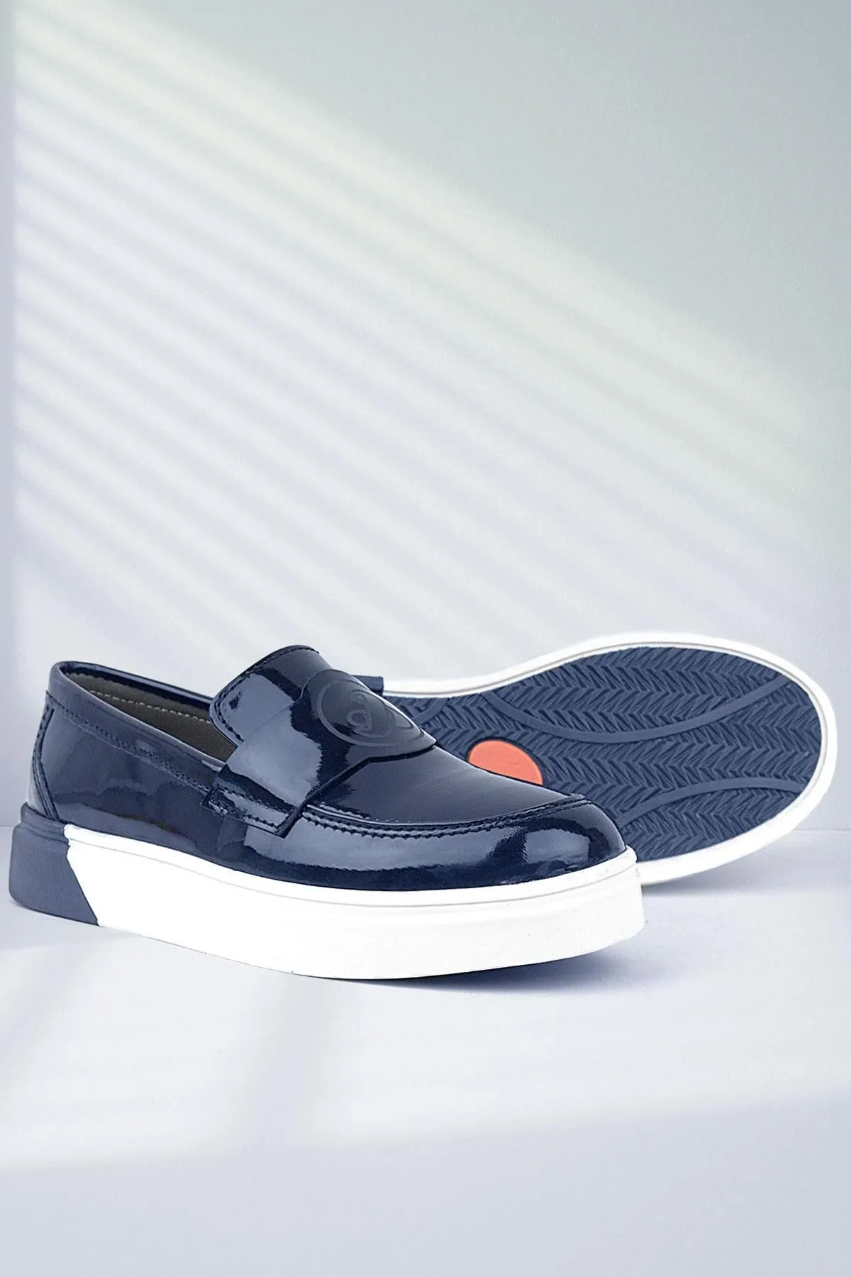 Lacivert Rugan Çocuk Klasik Ayakkabı
