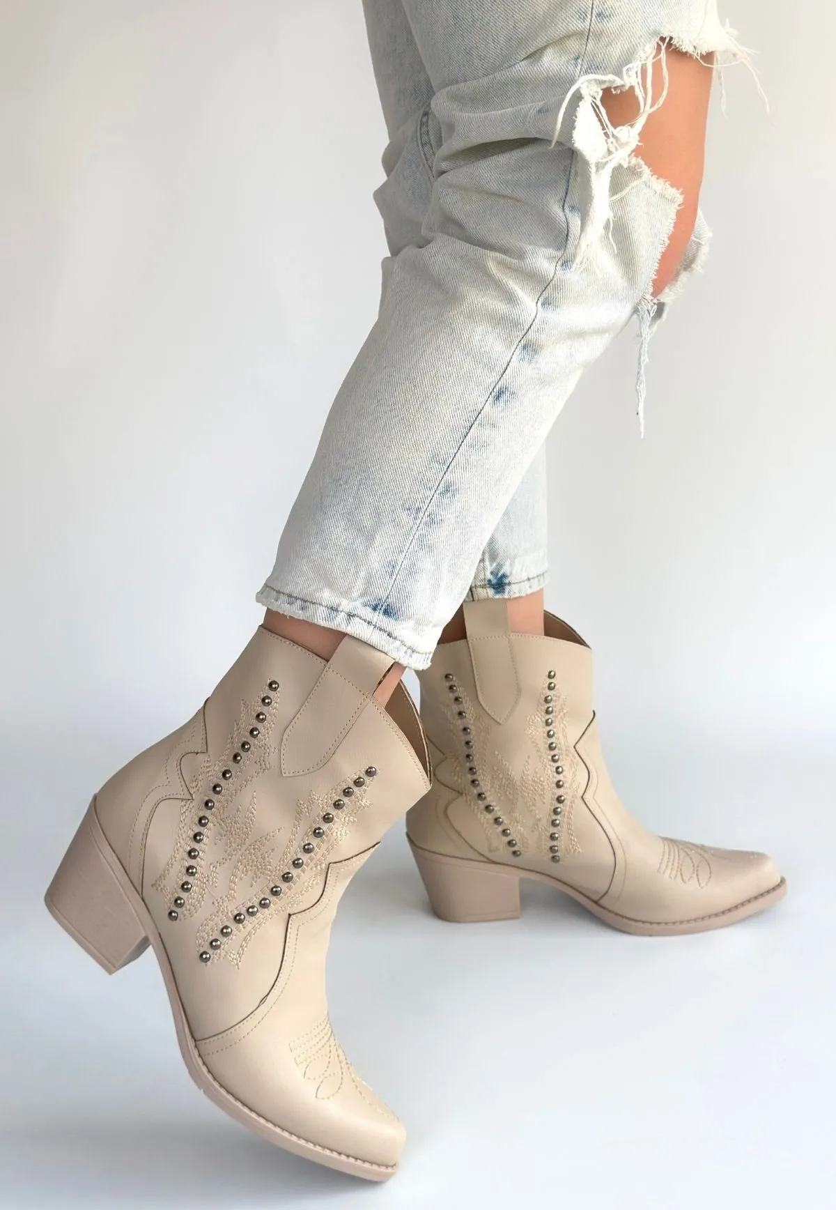 Matin Bej Cilt Topuklu Bot