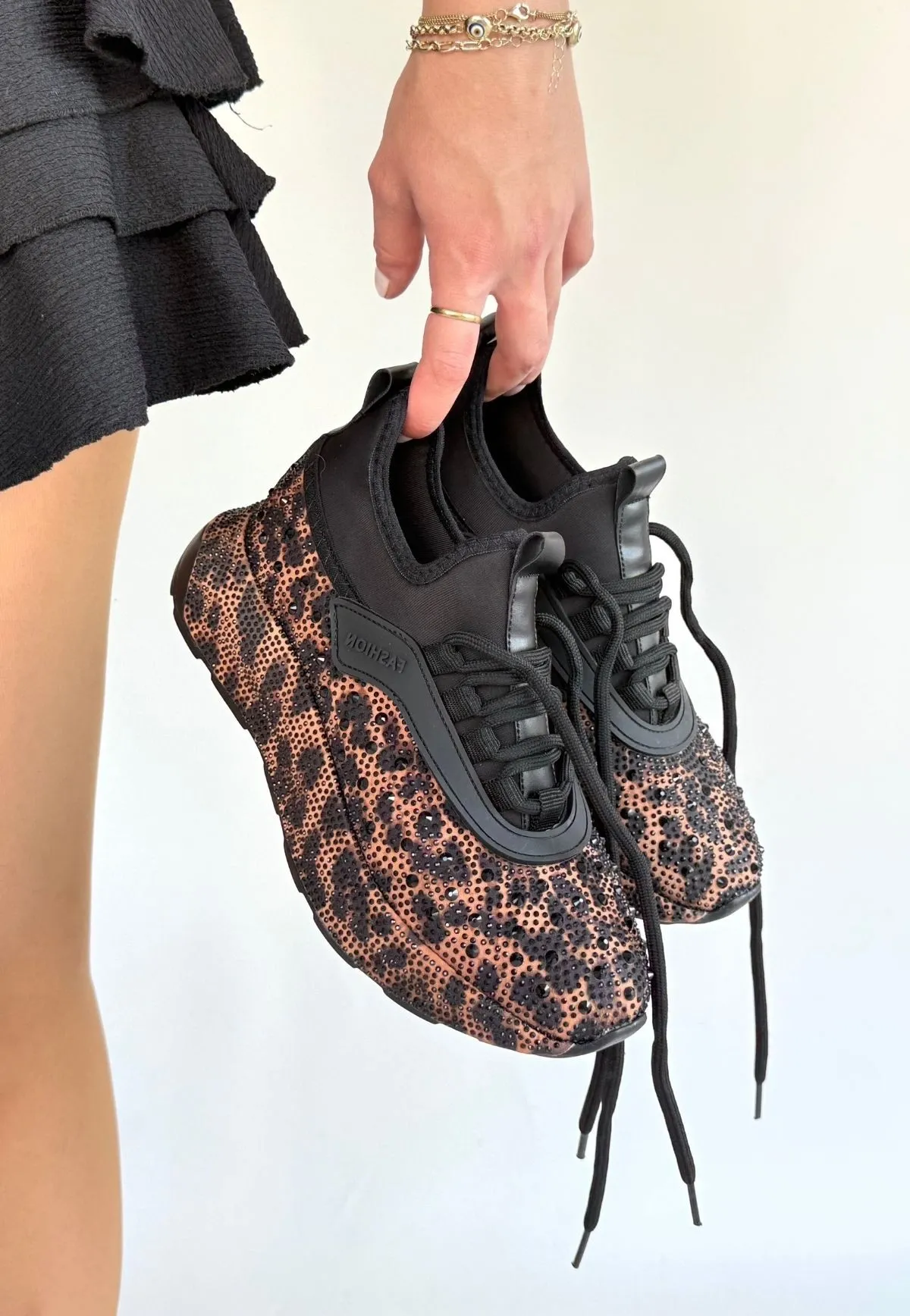 Rimay Kahverengi Leopar Boncuk İşlemeli Spor Ayakkabı