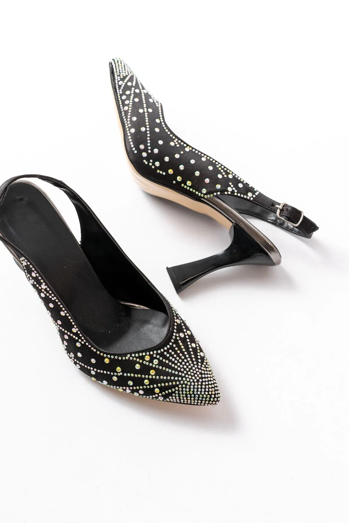 S-601 Siyah Arkası Açık Taş Aksesuarlı Günlük Kadın Sandalet