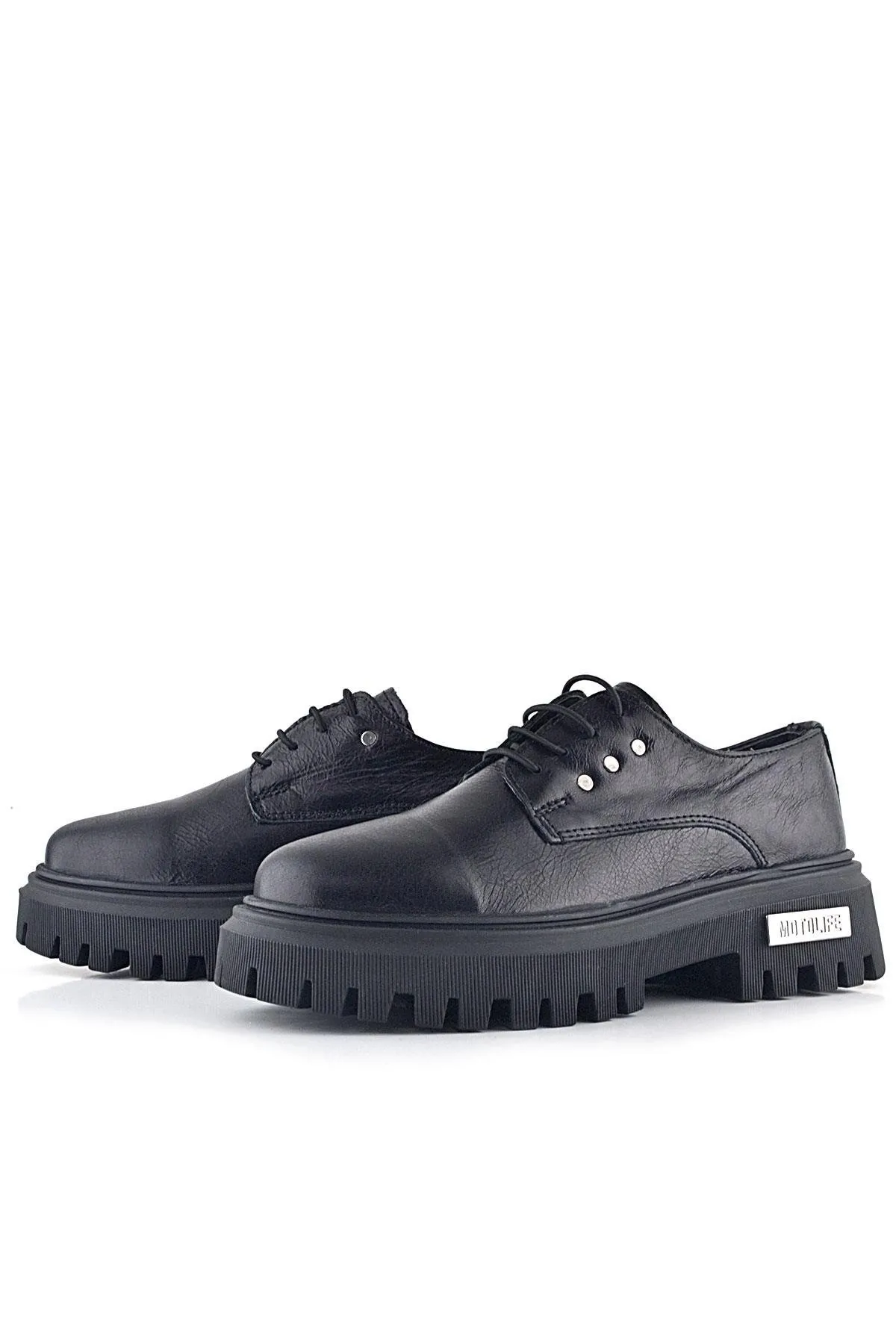 Siyah Kırışık Hakiki Deri Bağcıklı Metal Detaylı Günlükoxford Ayakkabı