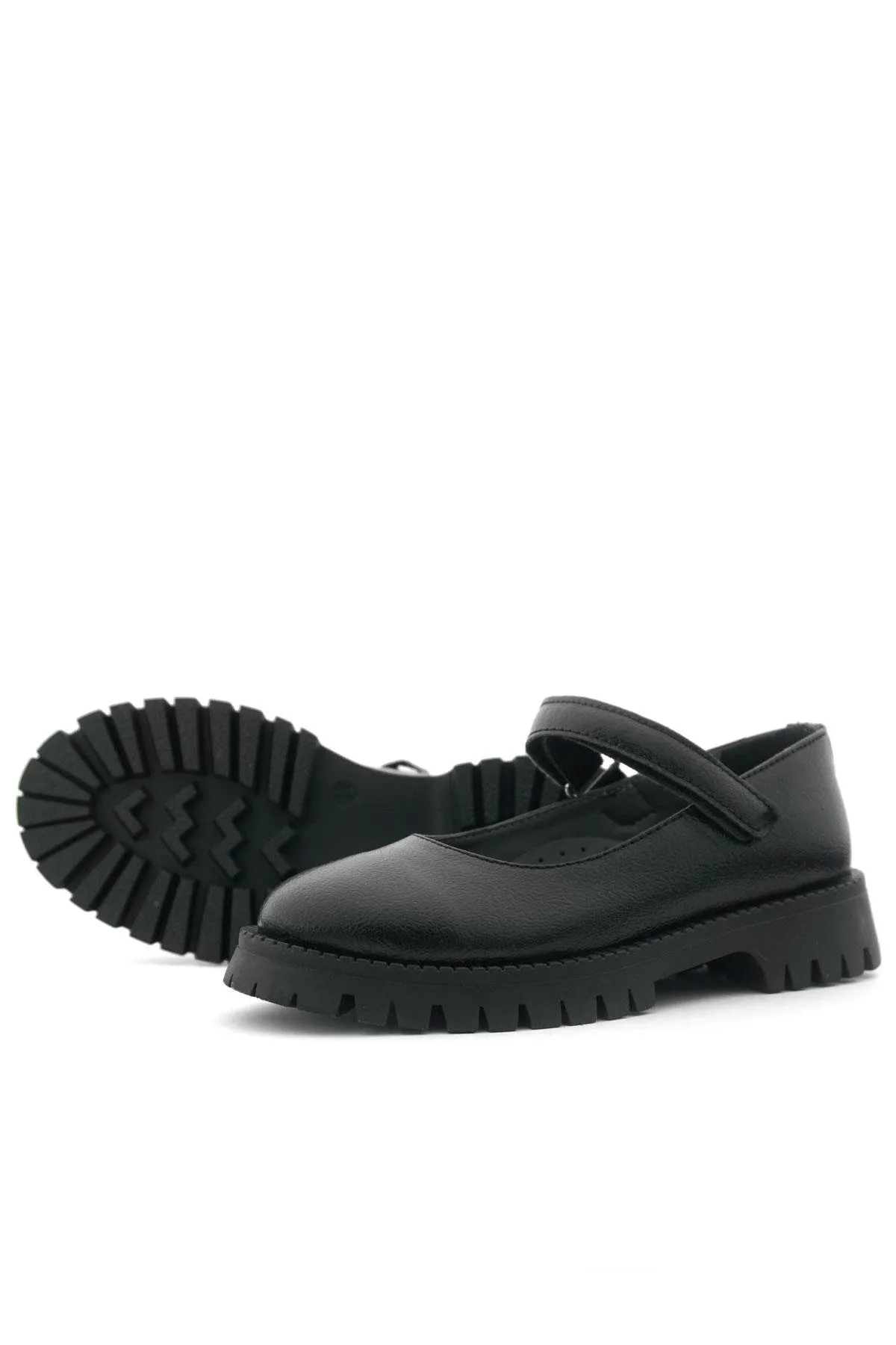 Siyah Kırışık Rugan Cırtlı Kalın Tabanlı Kız Çocuk Okul Ayakkabısı
