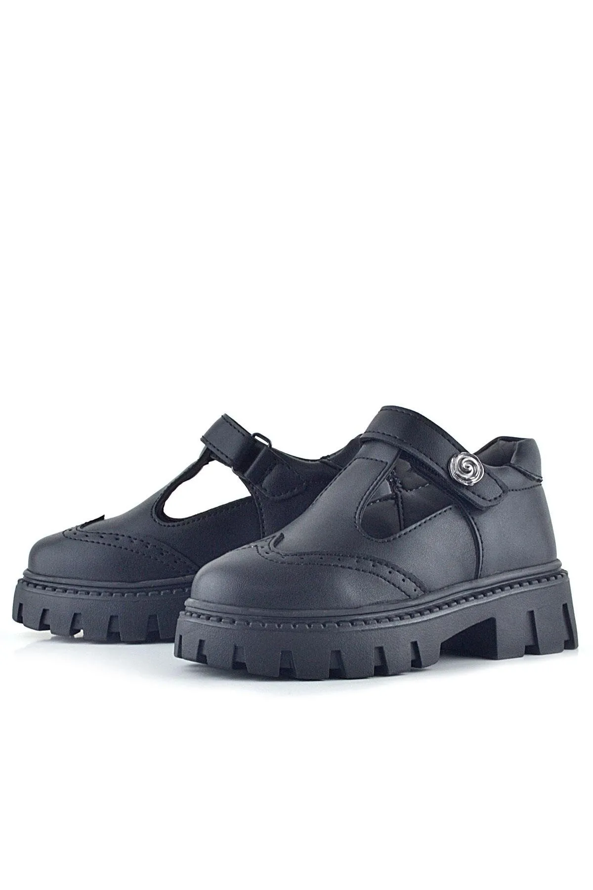 Siyah Mat Cırt Cırtlı Metal Detaylı Kız Çocuk Günlük Ayakkabı