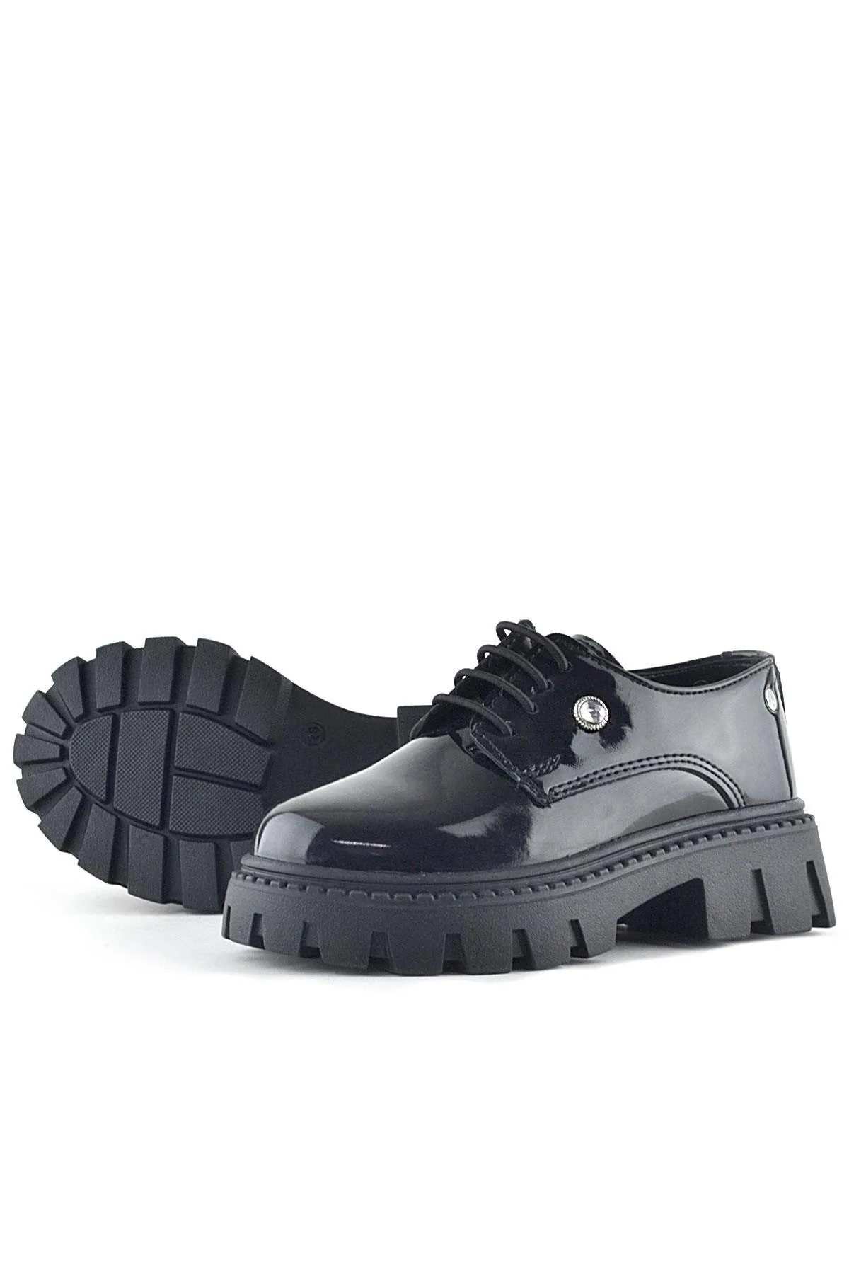 Siyah Rugan Bağcıklı Kız Çocuk Taş Detaylı Okul Ayakkabı