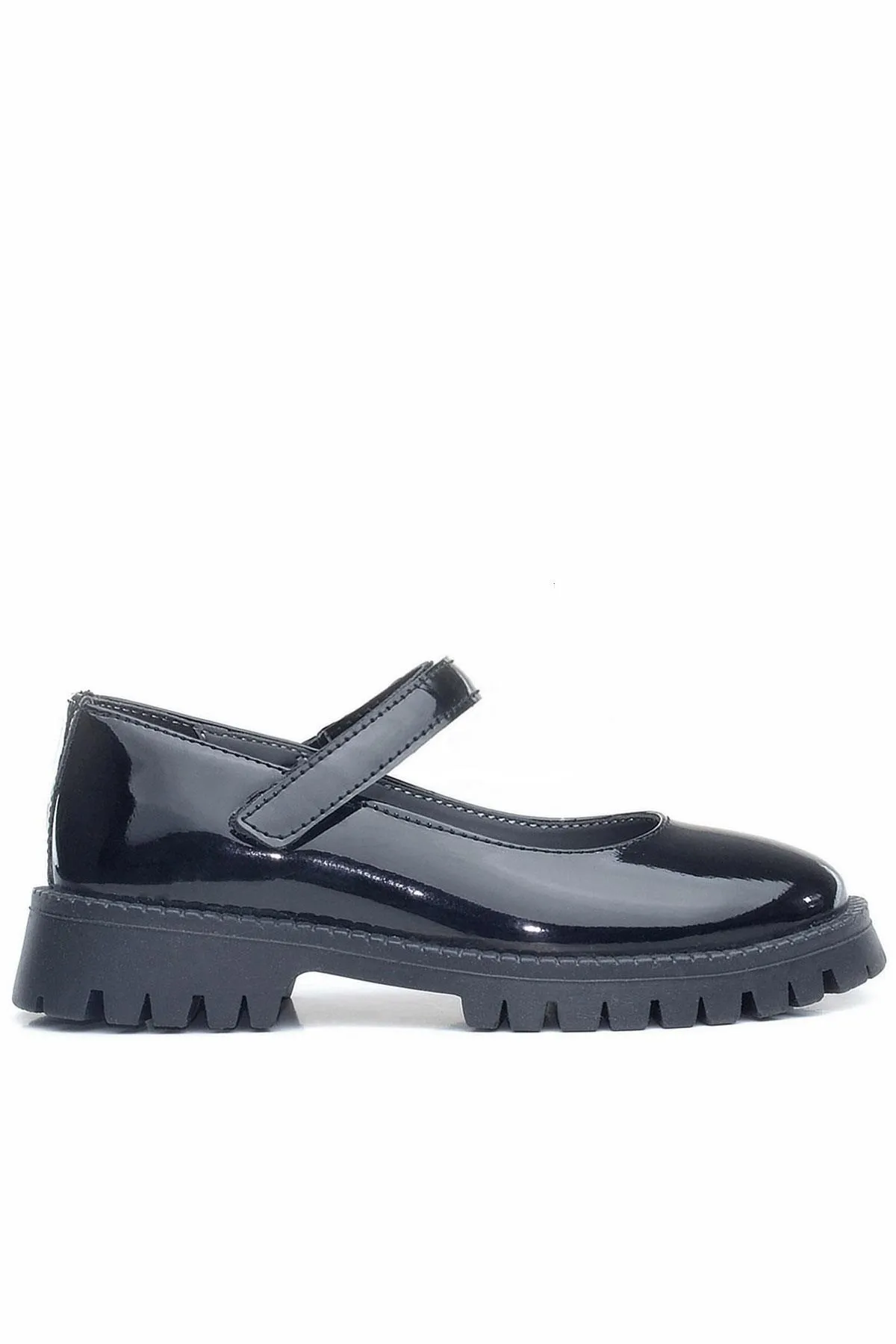 Siyah Rugan Cırtlı Kalın Tabanlı Kız Çocuk Okul Ayakkabısı