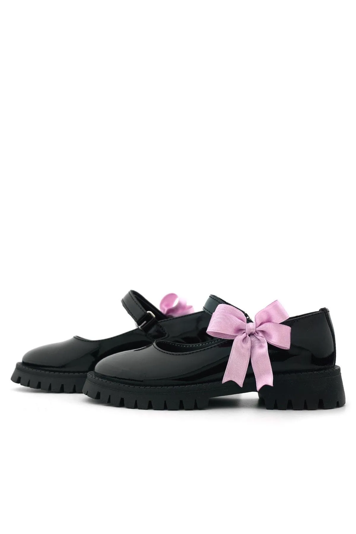 Siyah Rugan Cırtlı Kalın Tabanlı Kurdeleli Kız Çocuk Okul Ayakkabısı
