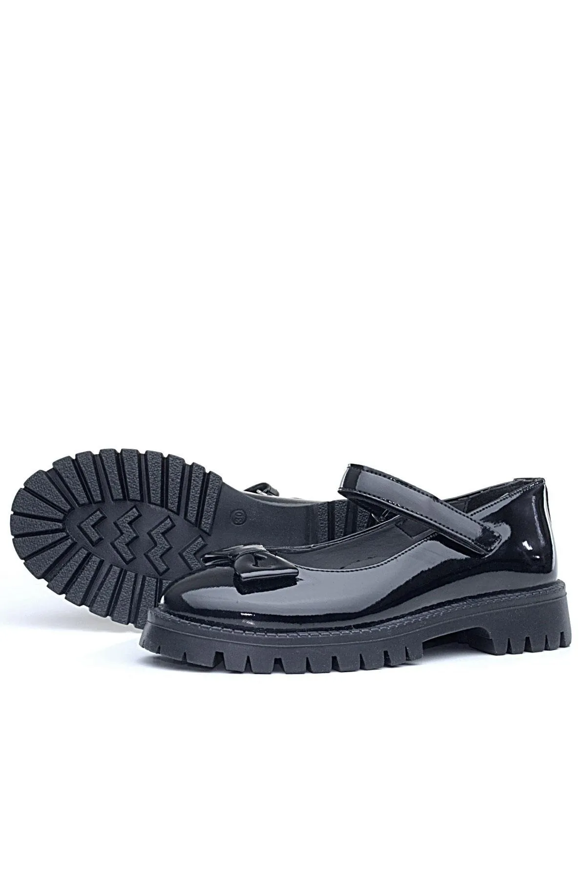 Siyah Rugan Kalın Tabanlı Cırtlı Kız Çocuk Babet