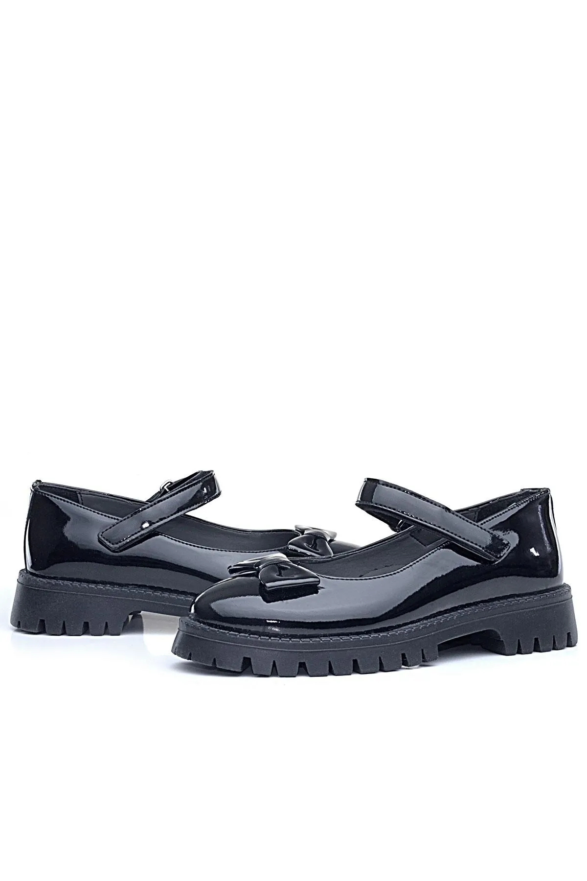 Siyah Rugan Kalın Tabanlı Cırtlı Kız Çocuk Babet