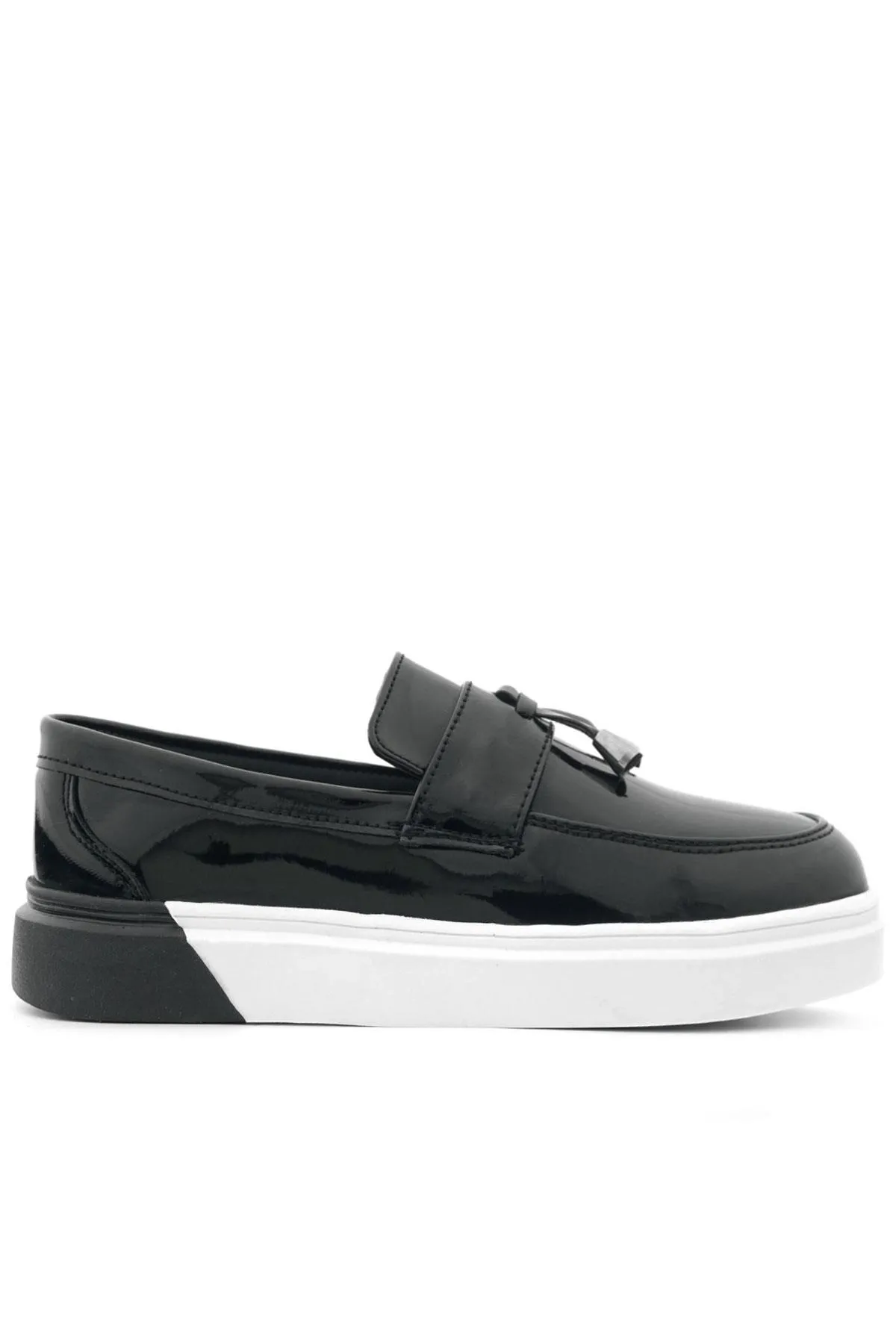 Siyah Rugan Tokalı Çocuk Klasik Ayakkabı