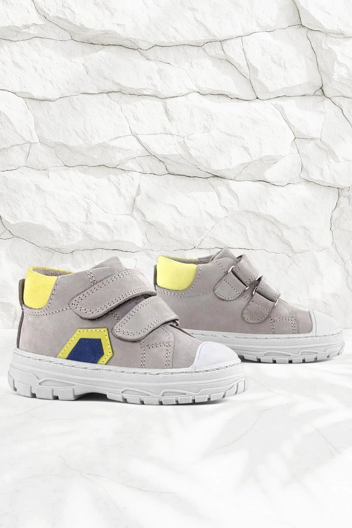 Tails Hakiki Deri Gri Sarı Cırtlı Çocuk Spor Bot