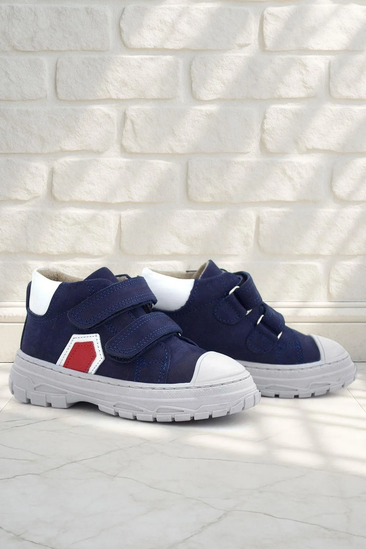 Tails Hakiki Deri Lacivert Kırmızı Cırtlı Çocuk Spor Bot