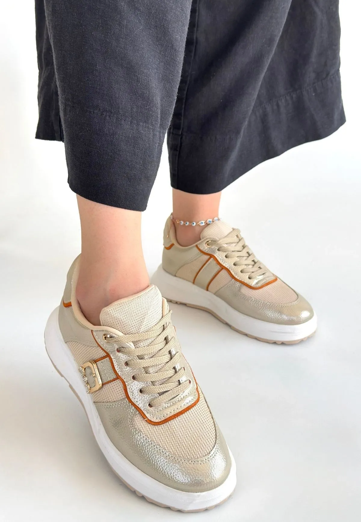 Tanwe Bej Cilt Bağcıklı Spor Ayakkabı