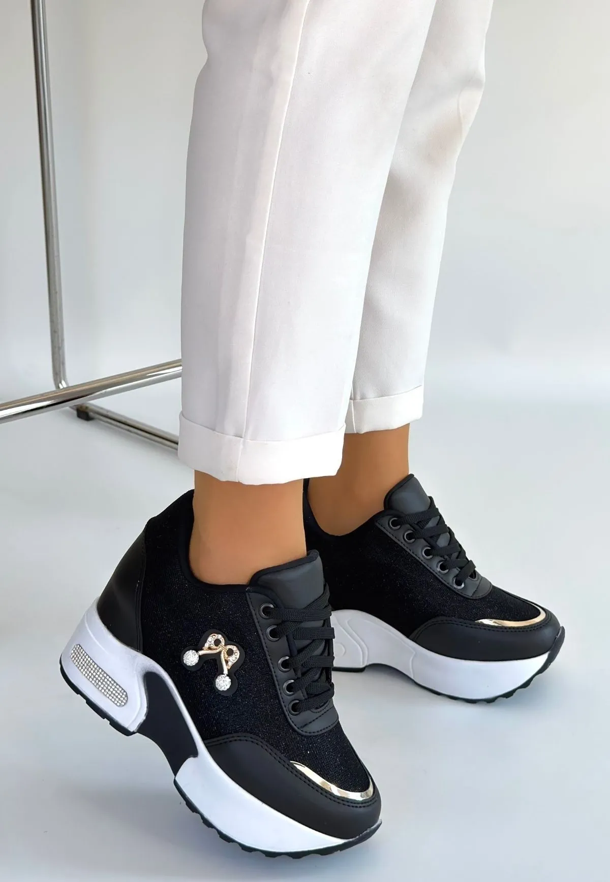 Wody Siyah Cilt Simli Bağcıklı Spor Ayakkabı