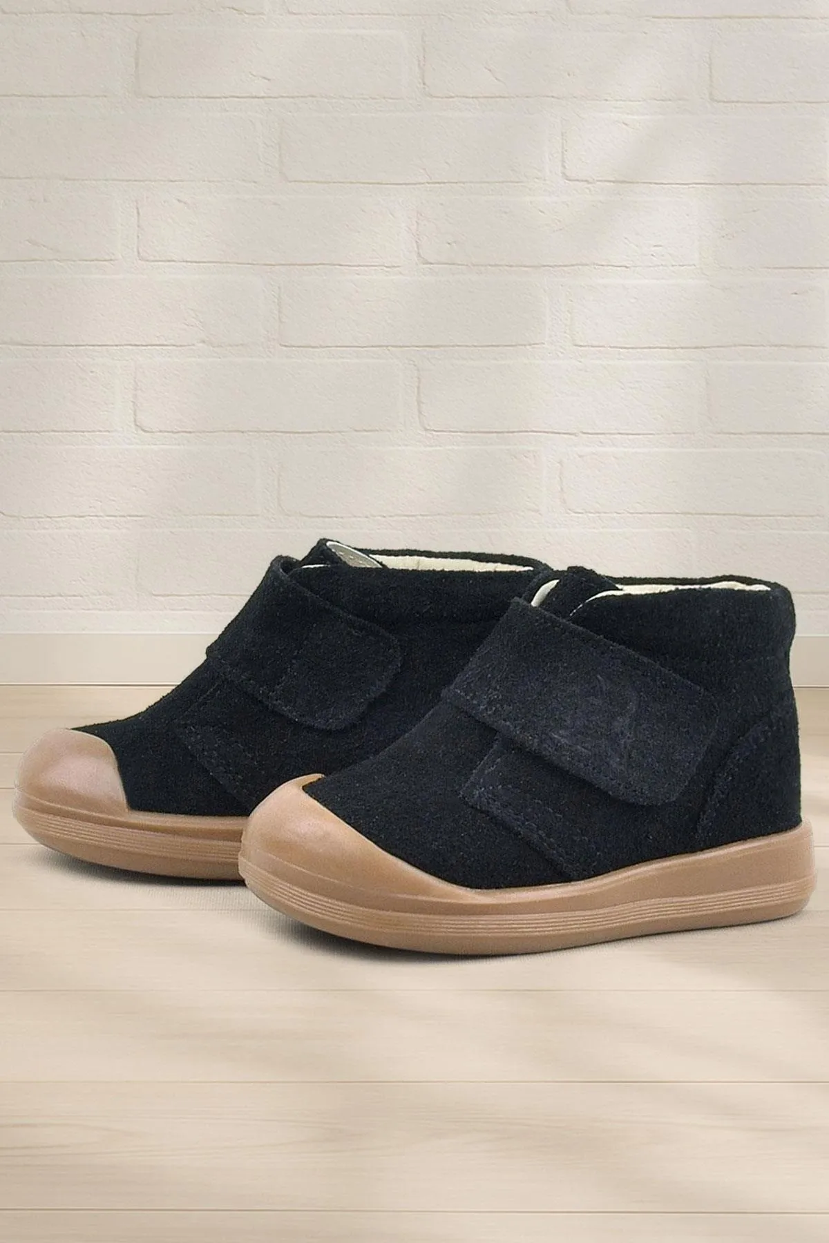 Yoohoo Hakiki Deri Siyah Cırtlı Unisex Bebek Bot