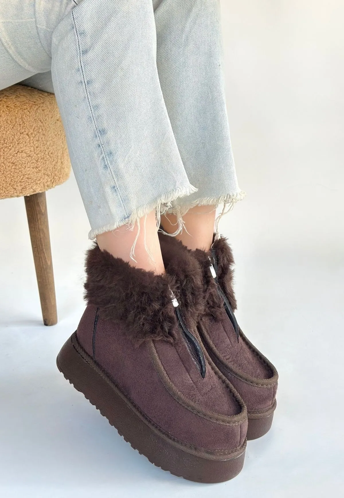 Zinya Kahverengi Süet Bot