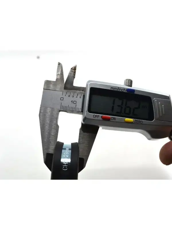 16mm Lastikli Kelepçe