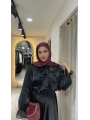 Siyah Janjan Şifon Kumaş İçi Astarlı Kol Ve Göğüs Fırfır Detaylı Gömlek Modelimiz