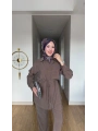Kahve Rengi Pantolonlu Takım Mdelimiz
