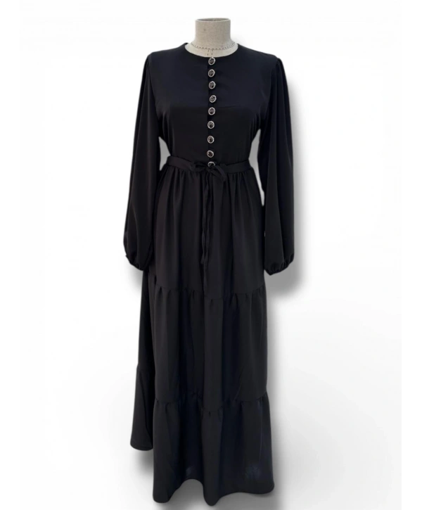 Siyah Belden Bağlamalı İnce Saten Kumaş Elbise Modelimiz