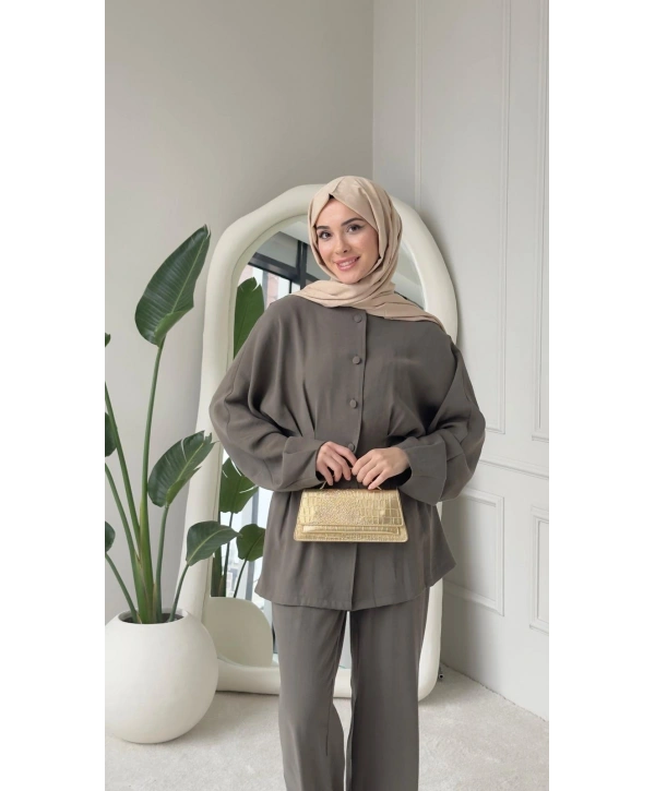 Haki Belden Bağlamalı Tensel Kumaş Takım Modelimiz
