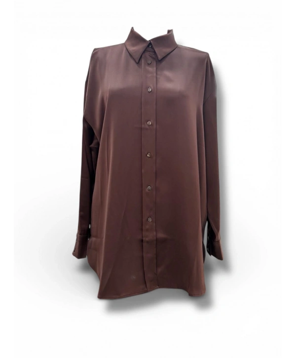 Kahverengi Oversize Saten Kumaş Gömlek Modelimiz