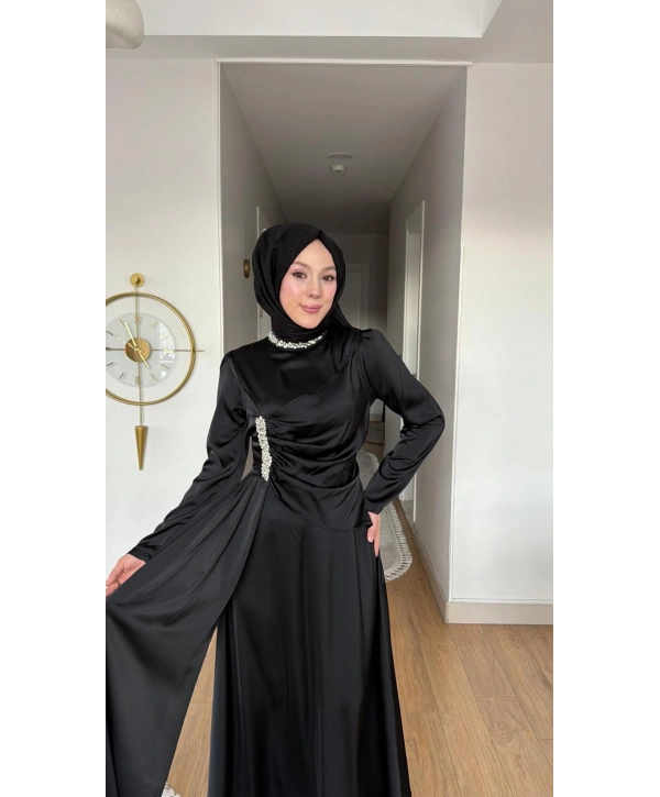 Yeni Sezon Siyah Saten Kumaş Abiye Modelimiz